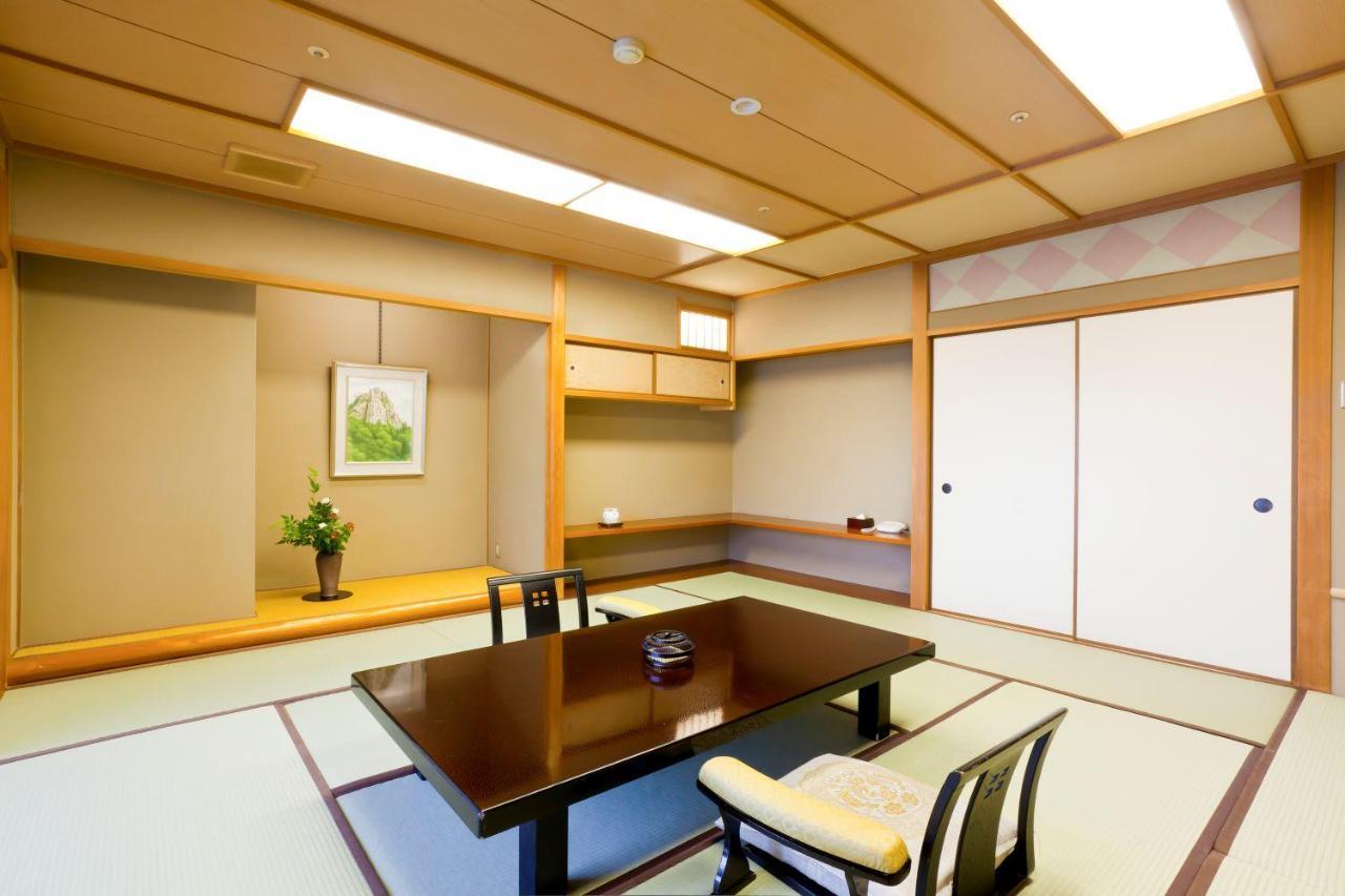 Kinzan Hotel Кобе Екстериор снимка