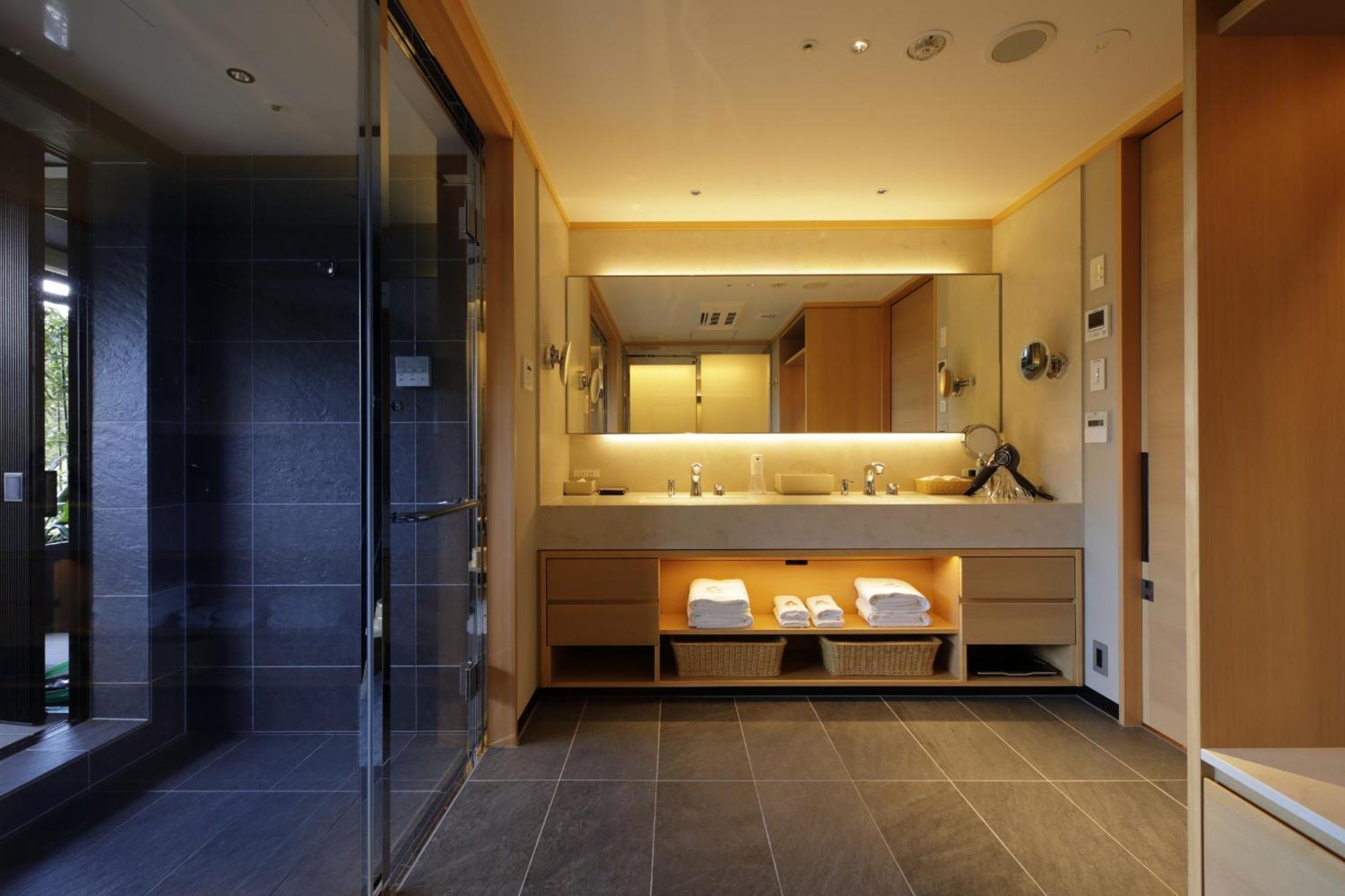 Kinzan Hotel Кобе Екстериор снимка